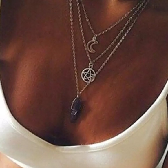 !!ONE LEFT!! Multilayered Star Moon Stone Necklace - Picture 3 of 5